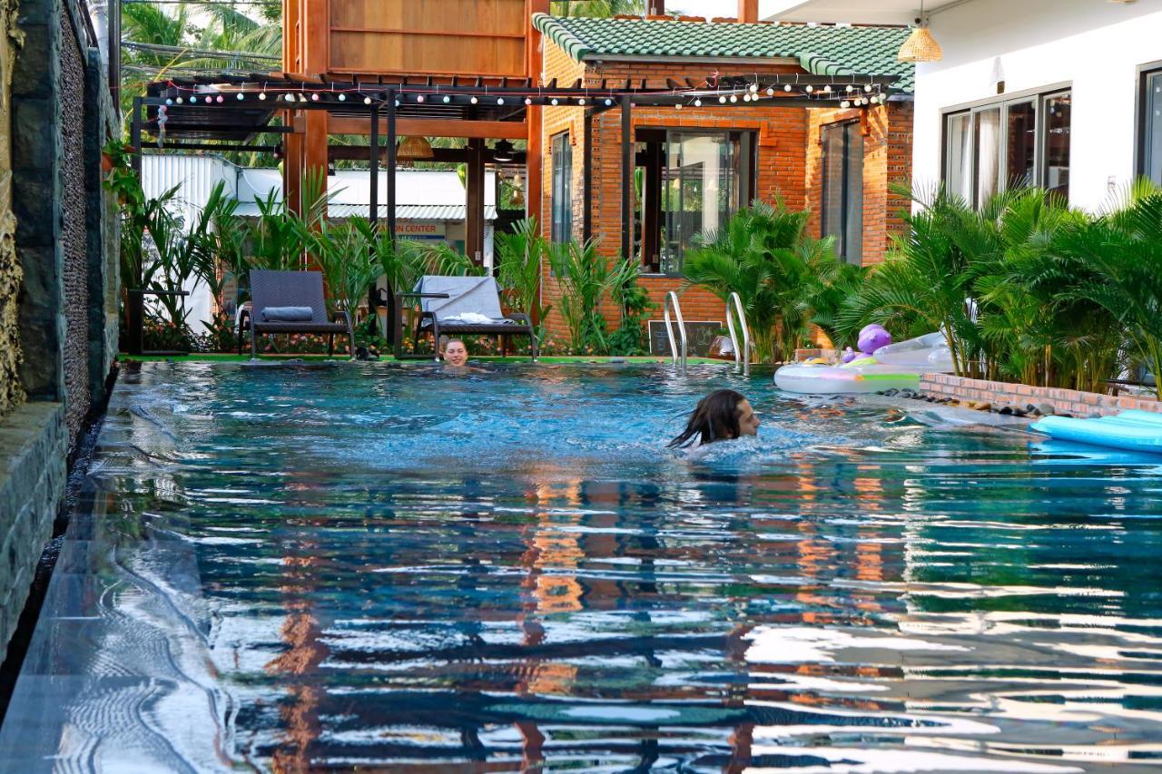 Aurora House Hotel Phu Quoc Exterior photo
