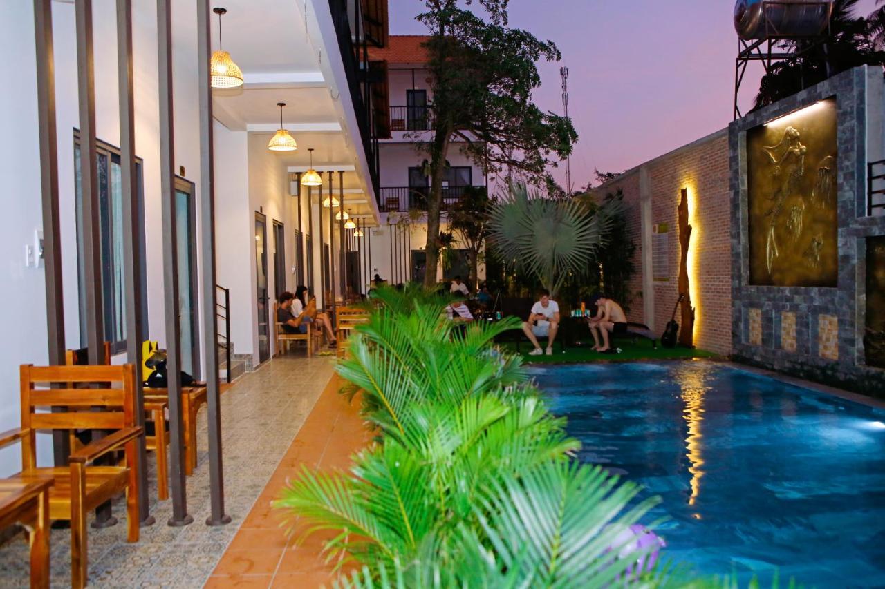 Aurora House Hotel Phu Quoc Exterior photo